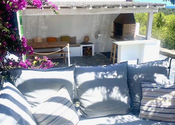 Maison De Pecheur Superbe Vue Mer, Grand Jardin