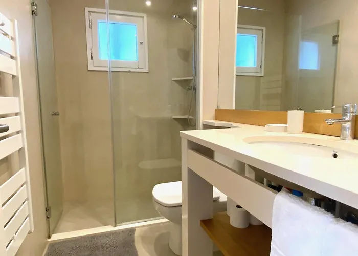 Maison De Pecheur Superbe Vue Mer, Grand Jardin * Кадакес